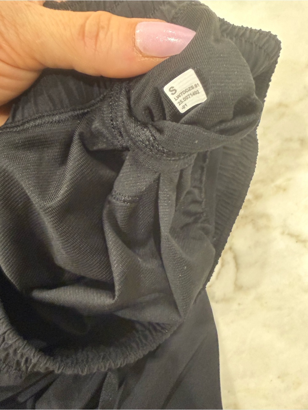Lululemon Side Cinch Shorts - Picture 6 of 8